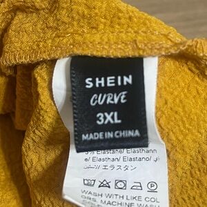 SHEIN Yellow Textured Short Sleeve Shirt. 3Xl Teardrop cut out in back.